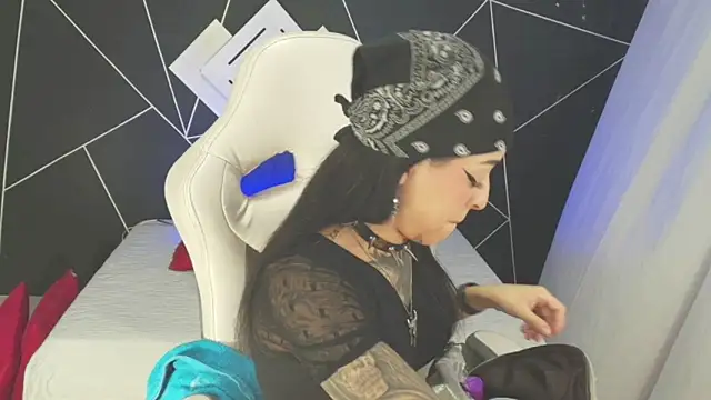 farichell online show from 09/11/25, 08:53