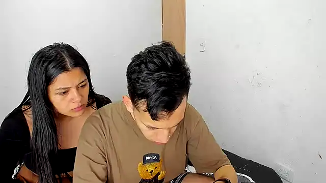 Snapshot of SexAegons chatting on 12/04/24, 04:43 SexAegons online show from 12/04/24, 04:43