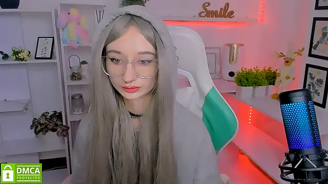 Katia Kim online show from 02/15/25, 06:33