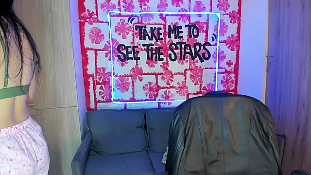 Mhelanny2 online show from 02/27/25, 11:26