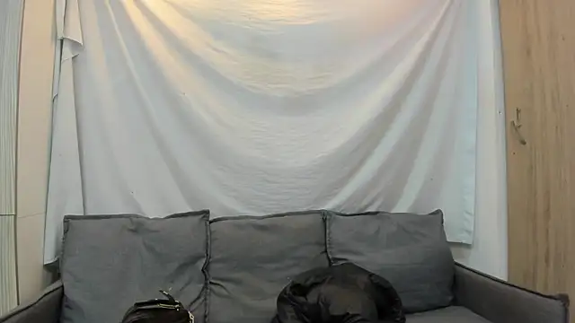 Mhelanny2 online show from 03/05/26, 02:13