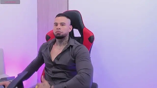 jeanpi01 online show from 04/04/26, 03:49