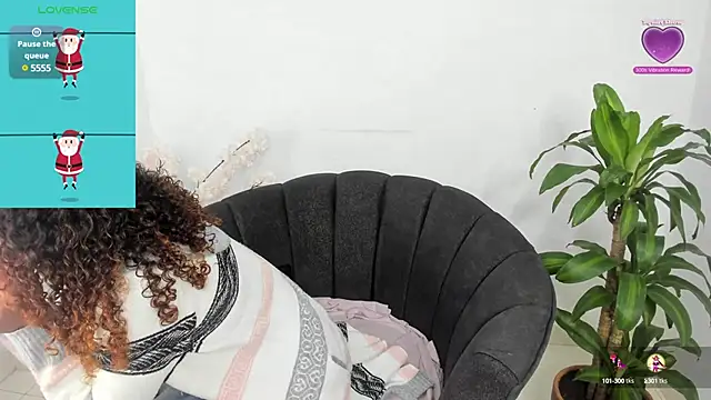 Snapshot of StefanyMiler chatting on 01/23/25, 09:29 StefanyMiler online show from 01/23/25, 09:29