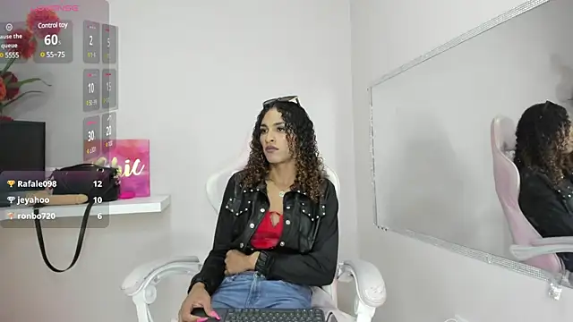 Snapshot of StefanyMiler chatting on 03/02/25, 06:27 StefanyMiler online show from 03/02/25, 06:27