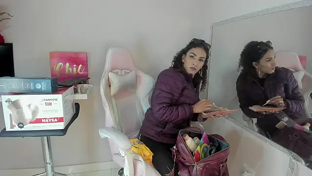 Snapshot of StefanyMiler chatting on 03/20/25, 09:37 StefanyMiler online show from 03/20/25, 09:37