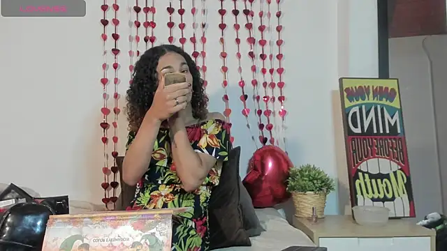 StefanyMiler online show from 02/11/26, 06:35