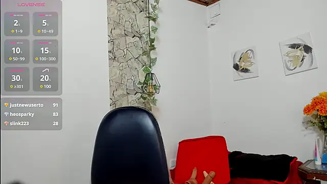 yasmin goldenst online show from 02/13/25, 02:12