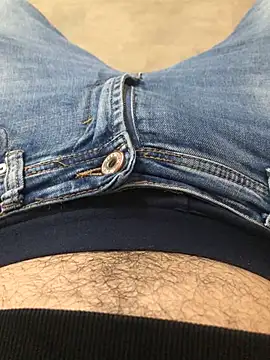 MoochedTape online show from 12/11/24, 03:58