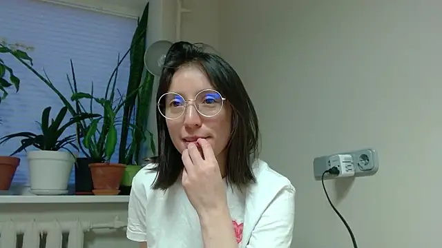 Sophi Cute online show from 02/14/25, 04:09
