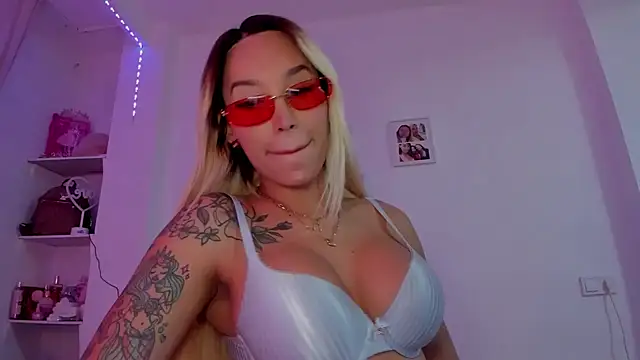  viioletweekend  online show from 11/28/25, 08:44