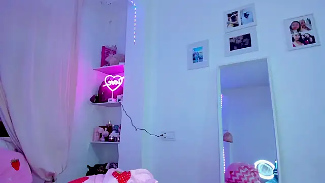  viioletweekend  online show from 02/12/26, 07:09