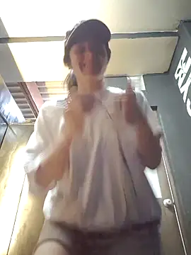 Sam Sara online show from 04/14/26, 07:09