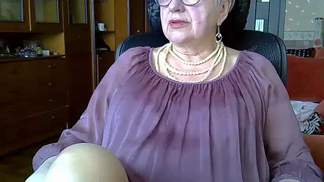 SweetCherry27 online show from 03/18/25, 10:03