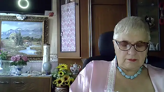 SweetCherry27 online show from 09/15/25, 04:34