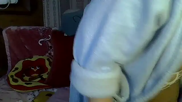 SweetCherry27 online show from 05/07/26, 04:23