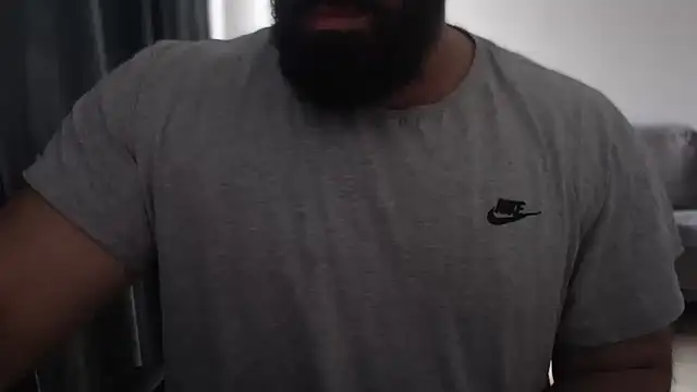 hugemachohandsome online show from 09/10/25, 06:57