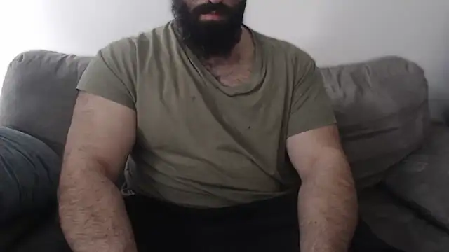 hugemachohandsome online show from 05/11/26, 07:25