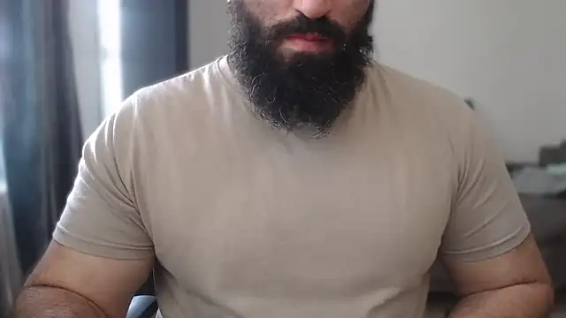 hugemachohandsome online show from 05/29/26, 10:13