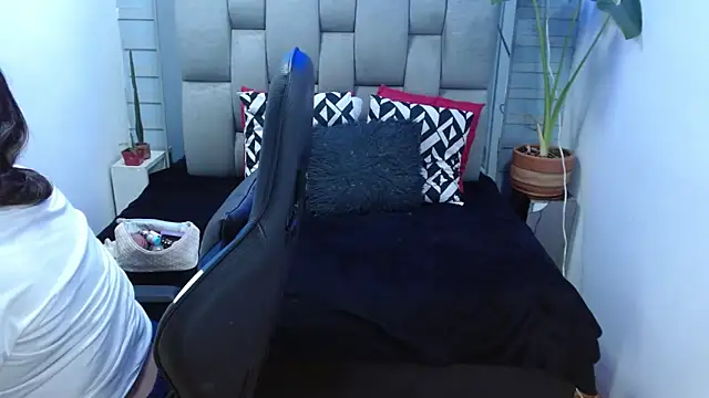 evelin zaens online show from 07/01/26, 03:52