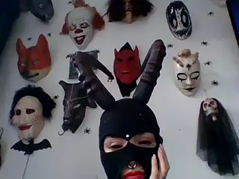 FeticheMacabre online show from 12/06/24, 08:40