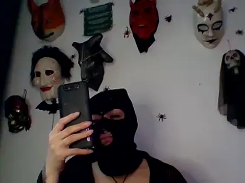 FeticheMacabre online show from 12/13/24, 08:58