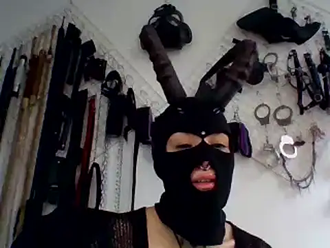 FeticheMacabre online show from 01/01/25, 05:55