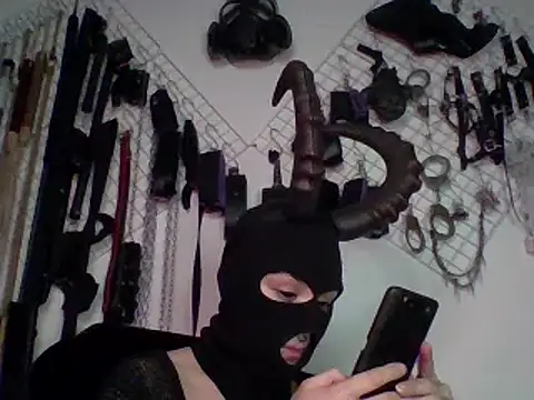 FeticheMacabre online show from 01/08/25, 10:37