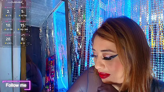 LatexDevil Blondie online show from 11/14/25, 03:22