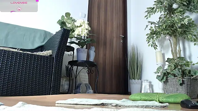 Squirtmania online show from 12/29/24, 05:21