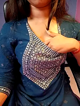 Aditi 1 online show from 02/11/25, 12:59