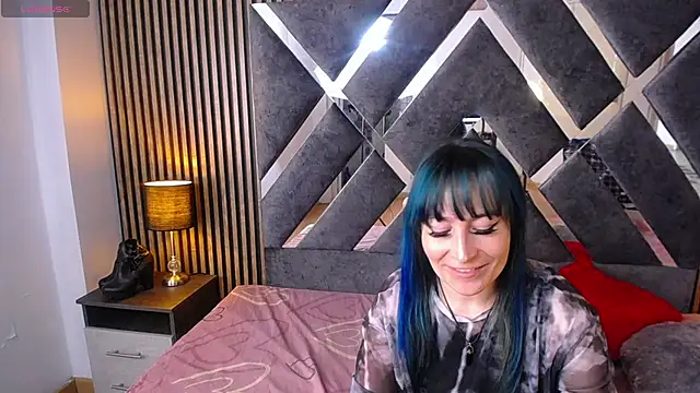 alicia moom online show from 01/08/25, 07:34