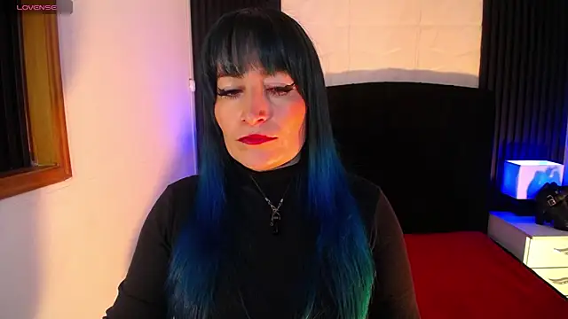 alicia moom online show from 04/17/26, 07:28