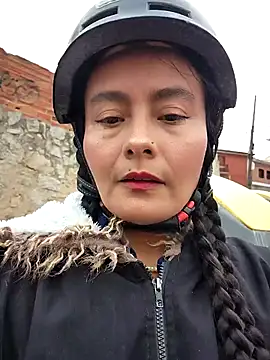 bellapaty online show from 10/13/25, 08:36