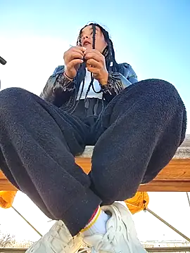 bellapaty online show from 12/01/25, 10:42