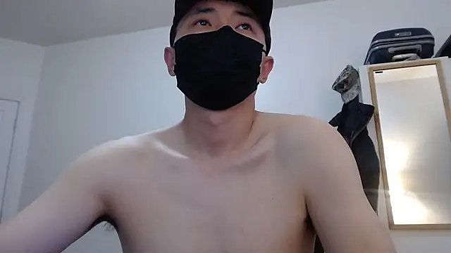 twbobo00715 online show from 06/08/26, 05:24