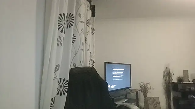 Snapshot of 33ENG chatting on 12/03/25, 12:29 33ENG online show from 12/03/25, 12:29