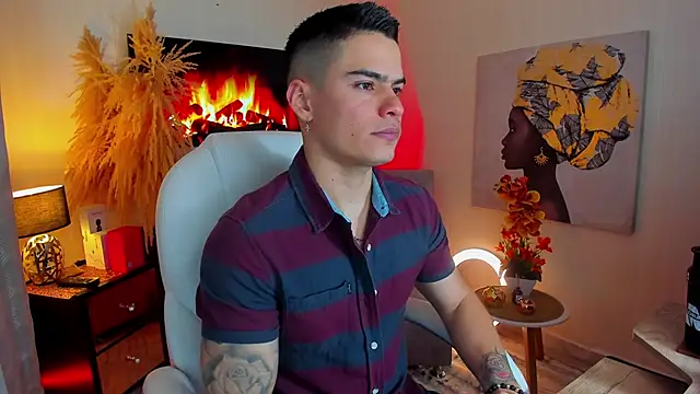 Snapshot of Matias_Murrier chatting on 03/08/25, 11:58 Matias Murrier online show from 03/08/25, 11:58