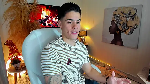 Snapshot of Matias_Murrier chatting on 10/01/25, 11:38 Matias Murrier online show from 10/01/25, 11:38