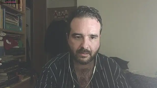 curiosillo83 online show from 03/22/25, 02:59