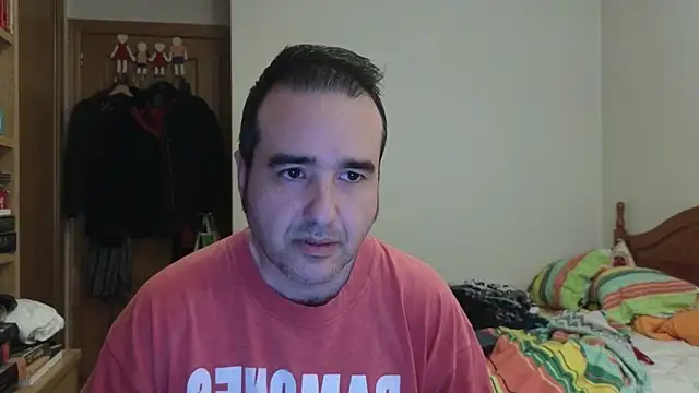 curiosillo83 online show from 05/02/26, 10:53