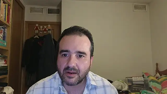 curiosillo83 online show from 05/29/26, 02:59
