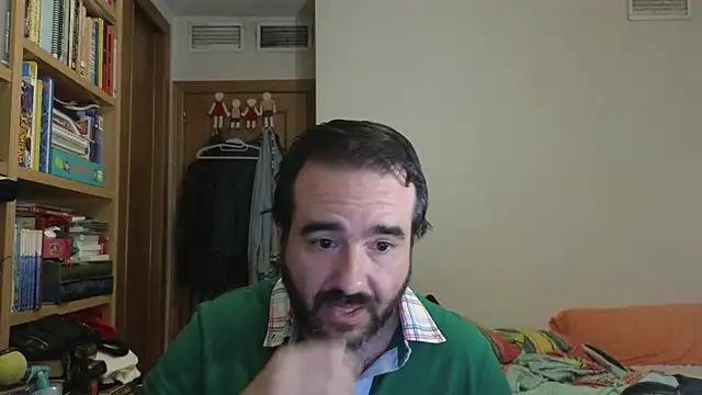 curiosillo83 online show from 07/11/26, 09:23