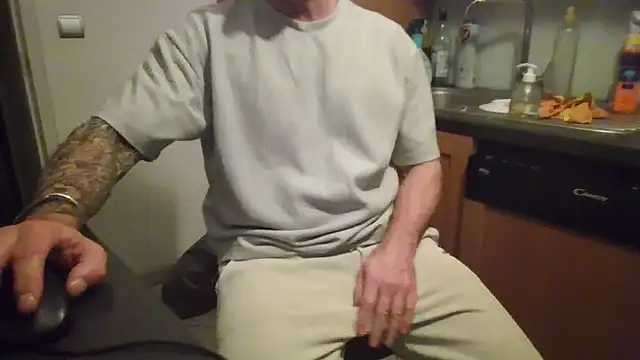 jouet75 online show from 03/03/26, 08:37