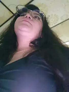 Snapshot of Sakura_0505 chatting on 12/24/24, 01:06 Sakura 0505 online show from 12/24/24, 01:06