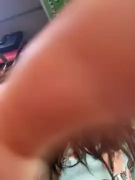 Snapshot of Sakura_0505 chatting on 12/28/24, 10:02 Sakura 0505 online show from 12/28/24, 10:02