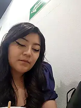 Snapshot of Sakura_0505 chatting on 12/29/24, 09:20 Sakura 0505 online show from 12/29/24, 09:20