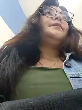 Snapshot of Sakura_0505 chatting on 01/22/25, 10:15 Sakura 0505 online show from 01/22/25, 10:15