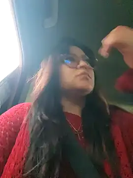 Snapshot of Sakura_0505 chatting on 02/13/25, 10:11 Sakura 0505 online show from 02/13/25, 10:11