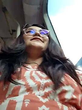 Snapshot of Sakura_0505 chatting on 02/14/25, 10:14 Sakura 0505 online show from 02/14/25, 10:14