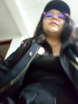 Snapshot of Sakura_0505 chatting on 02/23/25, 12:30 Sakura 0505 online show from 02/23/25, 12:30